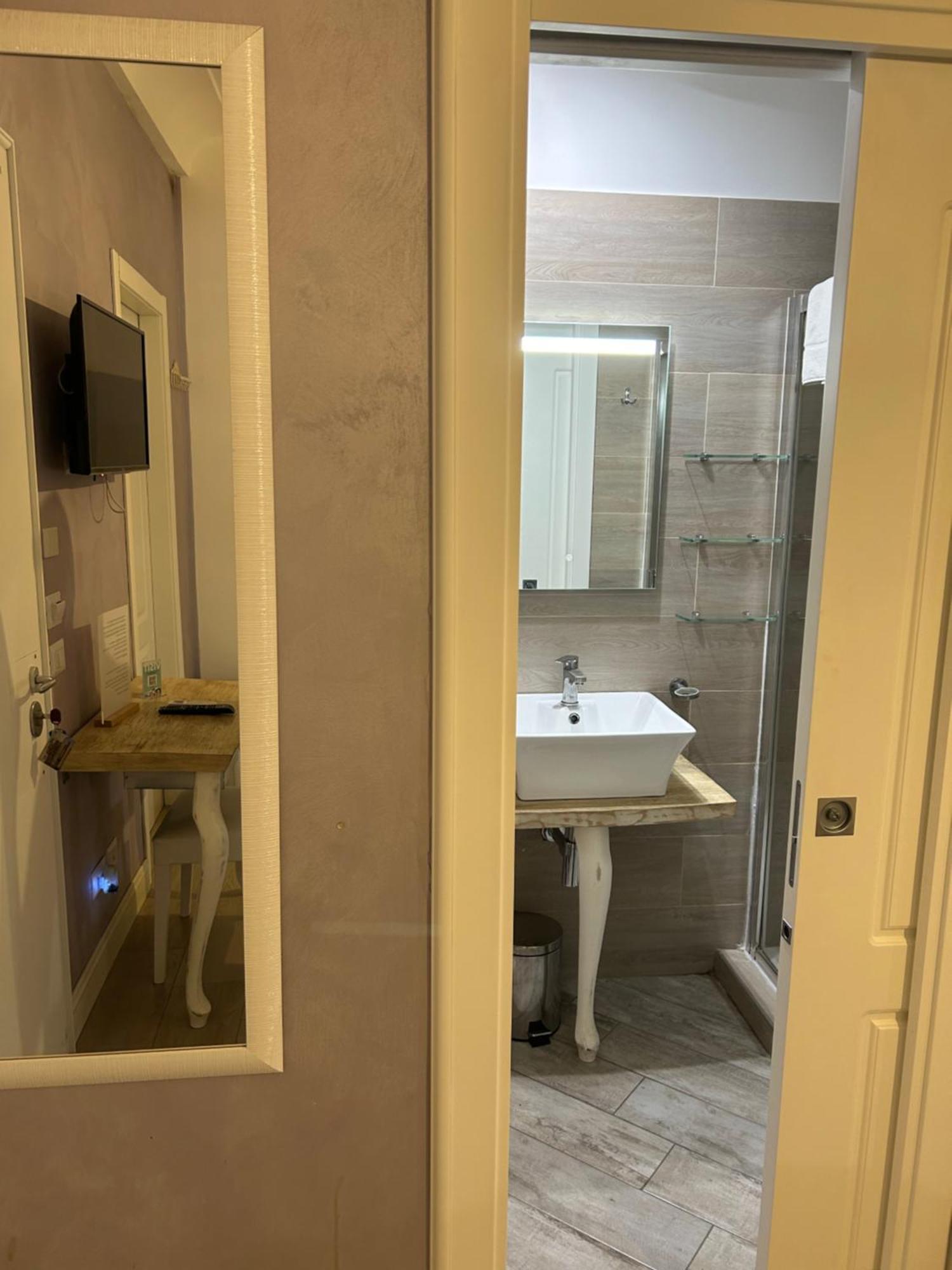 Chiaia Roof Bed & Breakfast Napoli Cameră foto