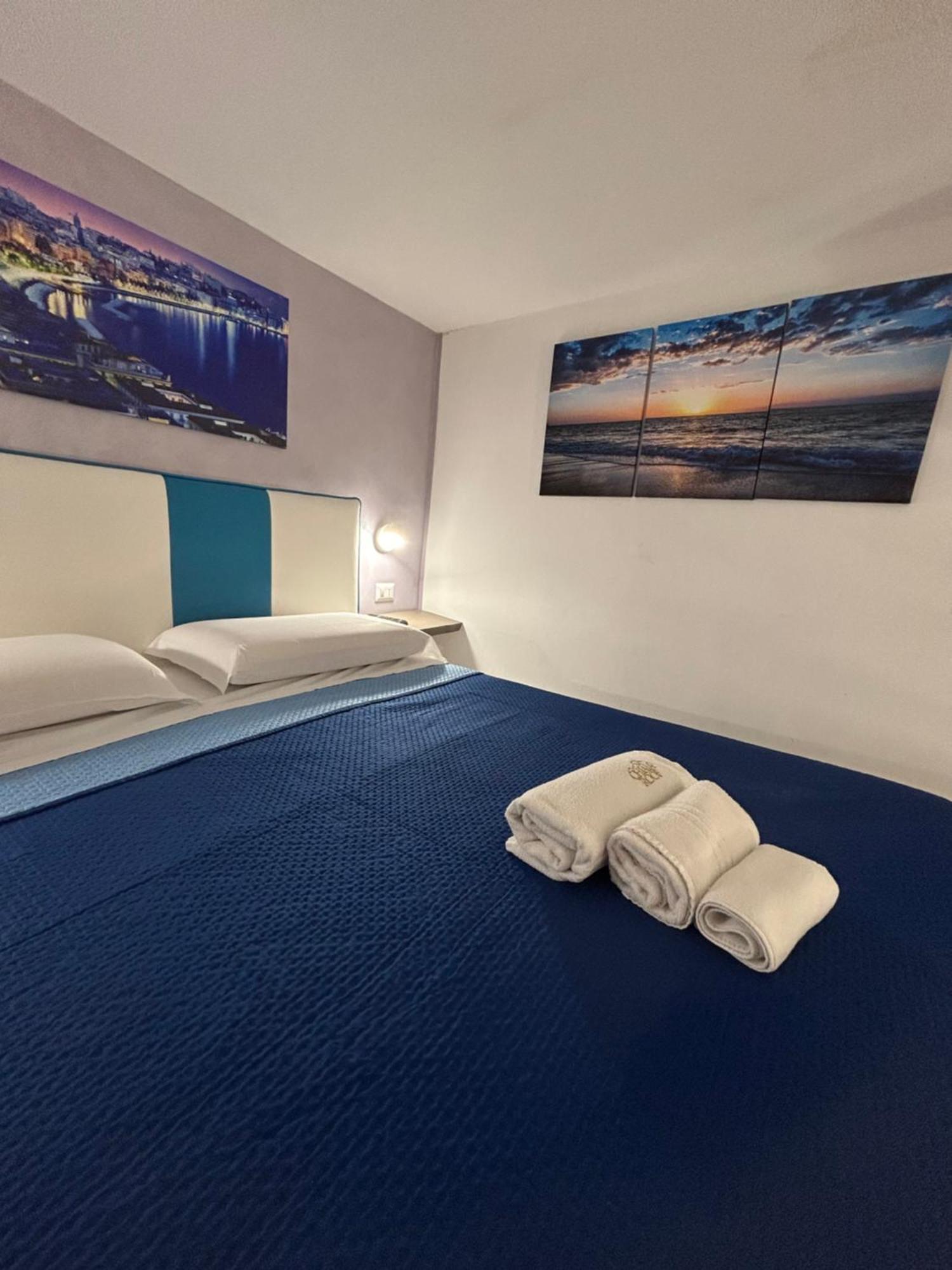 Chiaia Roof Bed & Breakfast Napoli Exterior foto