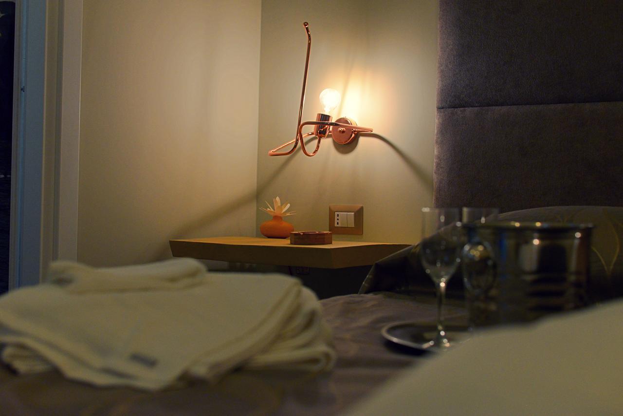Chiaia Roof Bed & Breakfast Napoli Exterior foto